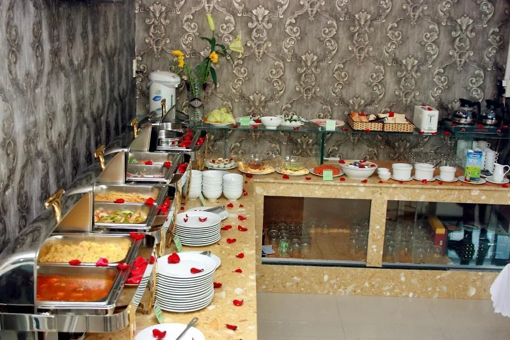 Galaxy Hotel - Ngan Ha Nha Trang