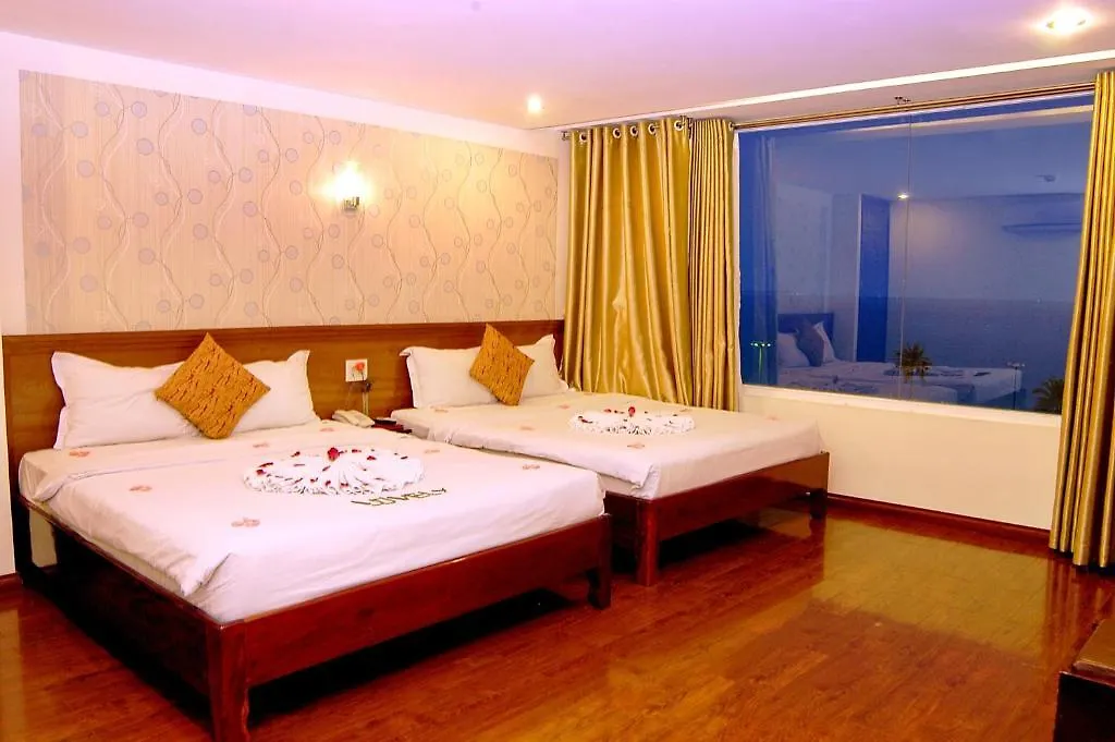 Galaxy Hotel - Ngan Ha Nha Trang