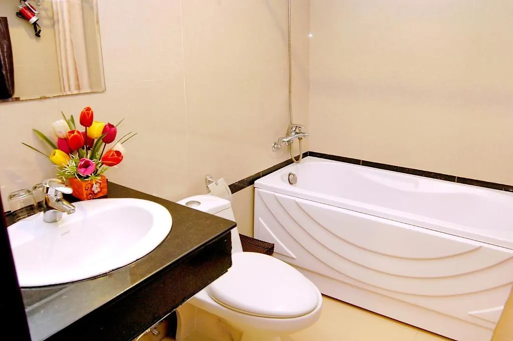 Galaxy Hotel - Ngan Ha Nha Trang