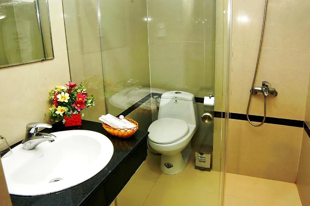 Galaxy Hotel - Ngan Ha Nha Trang