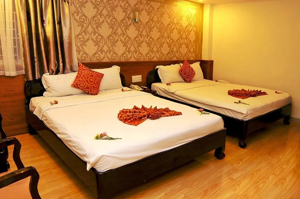 Galaxy Hotel - Ngan Ha Nha Trang